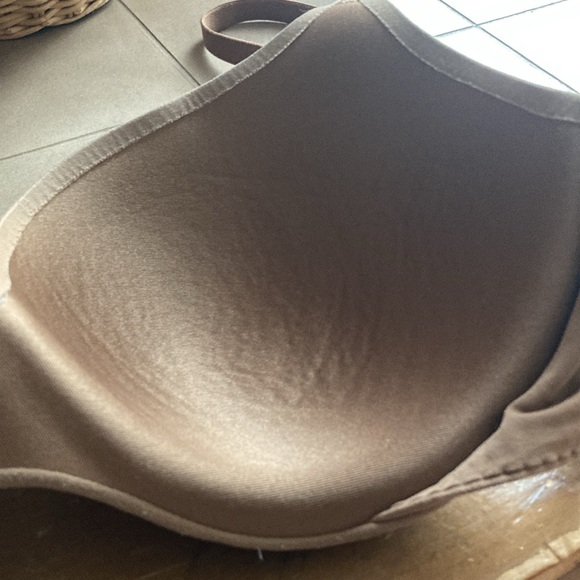 Auden bra 36B - Picture 3 of 4